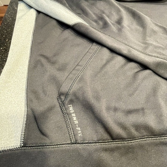 Nike Therma-Fit Mens Hoodie Full Zip Large, Gray Swoosh 2Tone Black / Gray Large - Picture 8 of 11